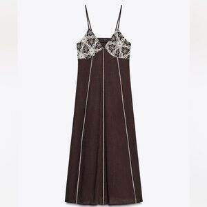 Zara Dress size XS
New Collection Zara ASYMMETRIC LACE DRESS
Reg price $80